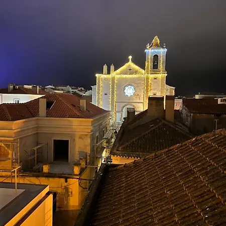 Residencial Mira-mar Vandrarhem Peniche