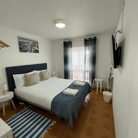 Vandrarhem Residencial Mira-mar *