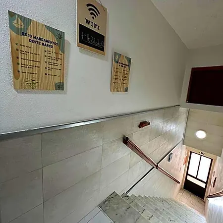 Vandrarhem Residencial Mira-mar *